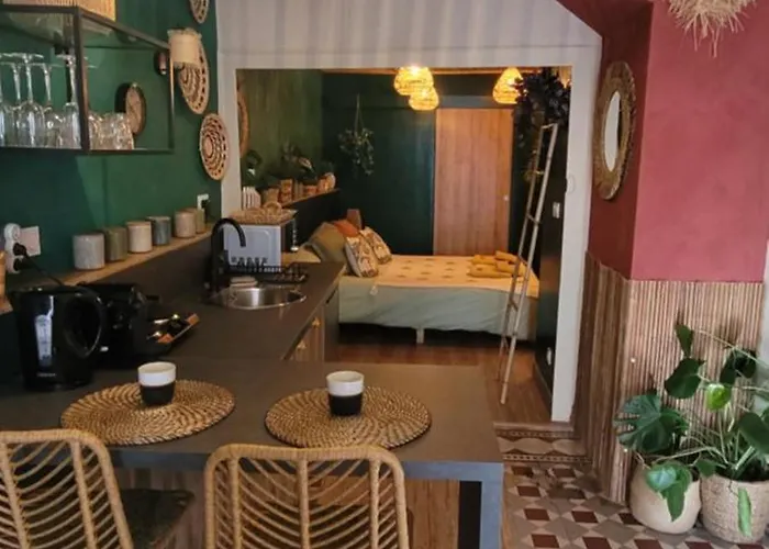 Amazo Nid Exotique Proche De Bordeaux Апартаменты *